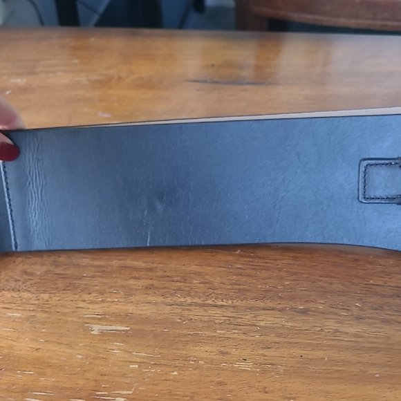 Ann Taylor Elegant Black Leather Belt - Picture 5 of 11